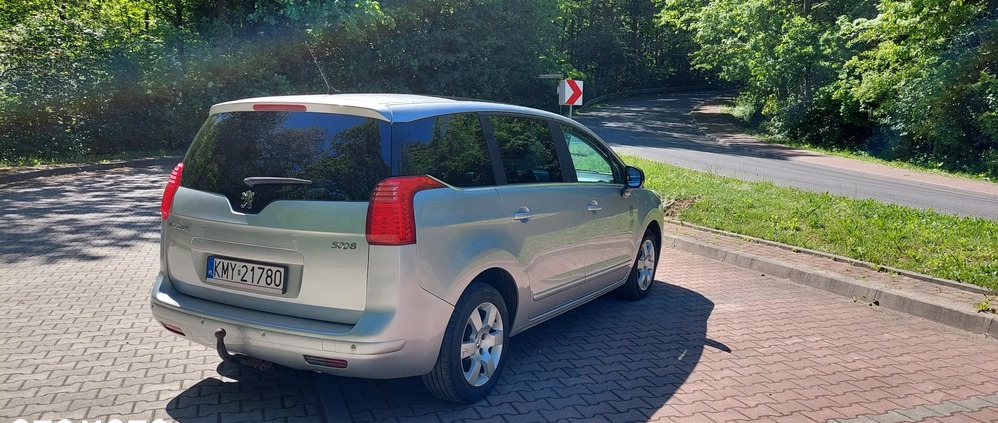 Peugeot 5008 cena 28400 przebieg: 299000, rok produkcji 2013 z Zakliczyn małe 254